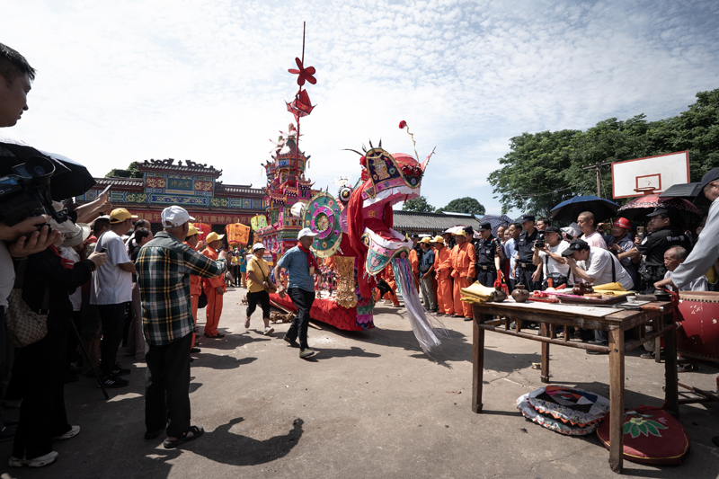 51《西塞山下神舟飞》邹定家13545558616.jpg