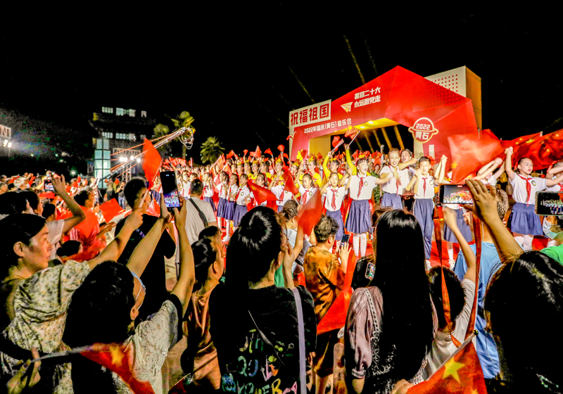 36《歌唱祖国》王健13986573941.jpg